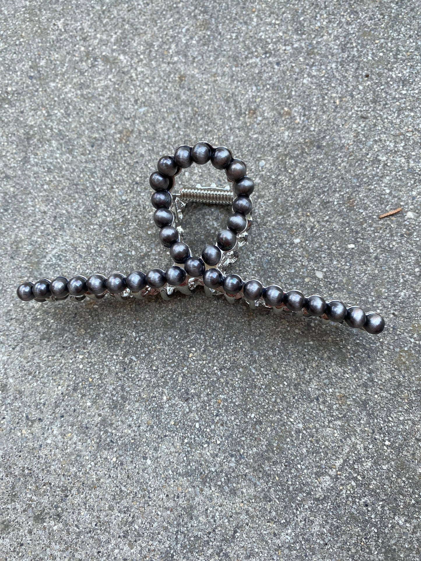 Faux Navajo Pearl Claw Clips