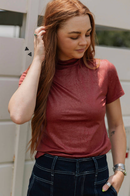 LEATHER FEELZ TOP *BURGUNDY