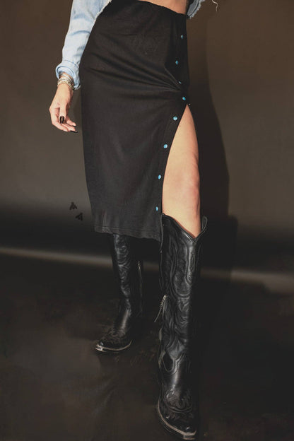 Slit Decisions *Midnight Skirt